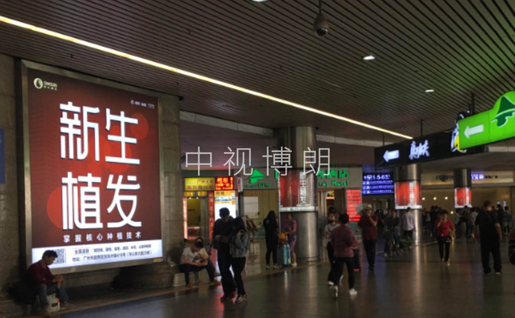广州东站-地铁进出口灯箱