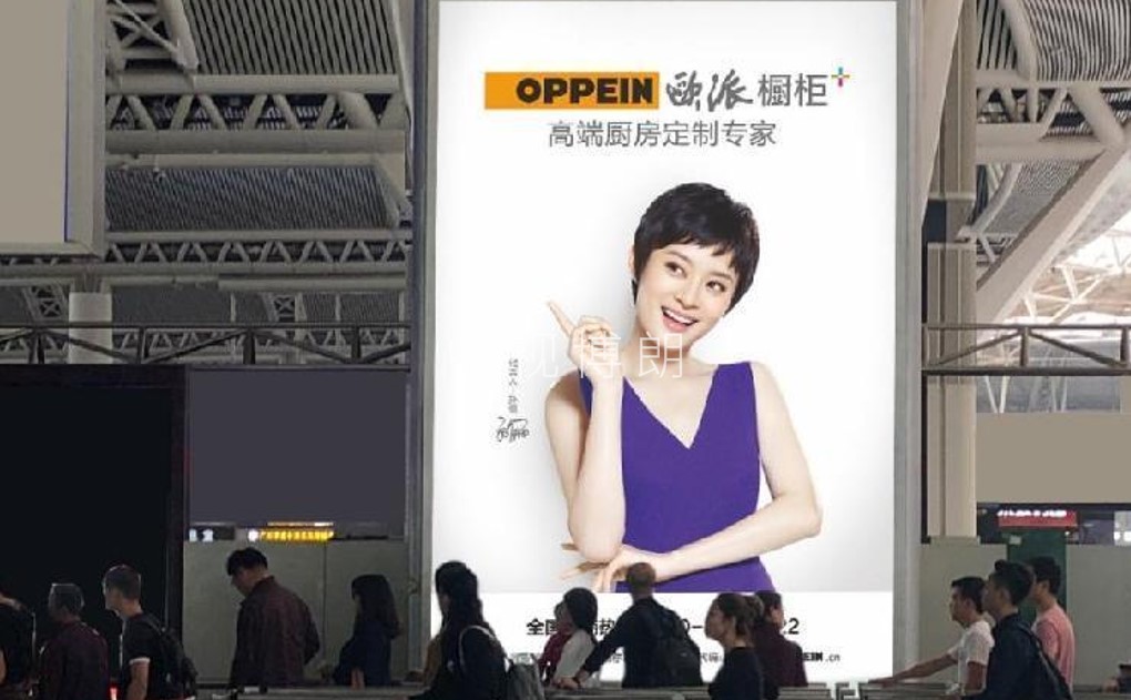 广州南站广告-3F安检口灯箱