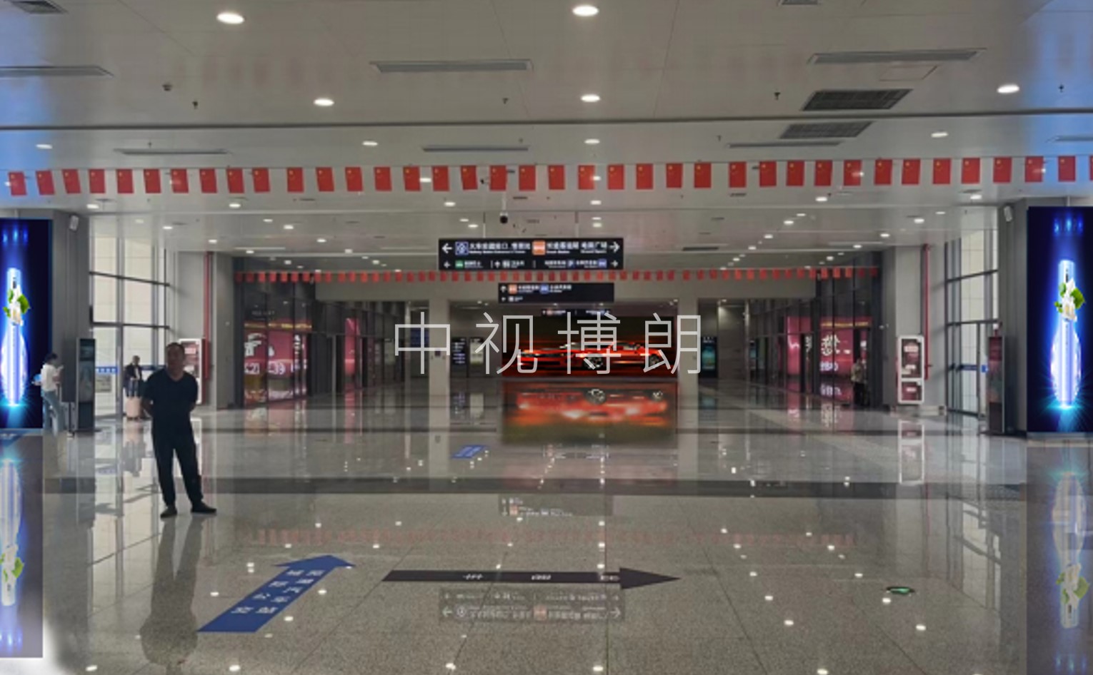 芜湖站广告-西广场换乘大厅立柱灯箱套装